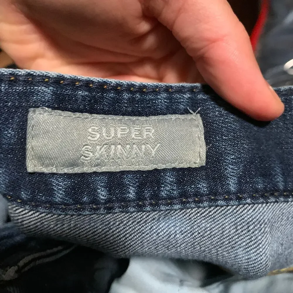 Aeropostale Jeans Size 32 Supper Skinny